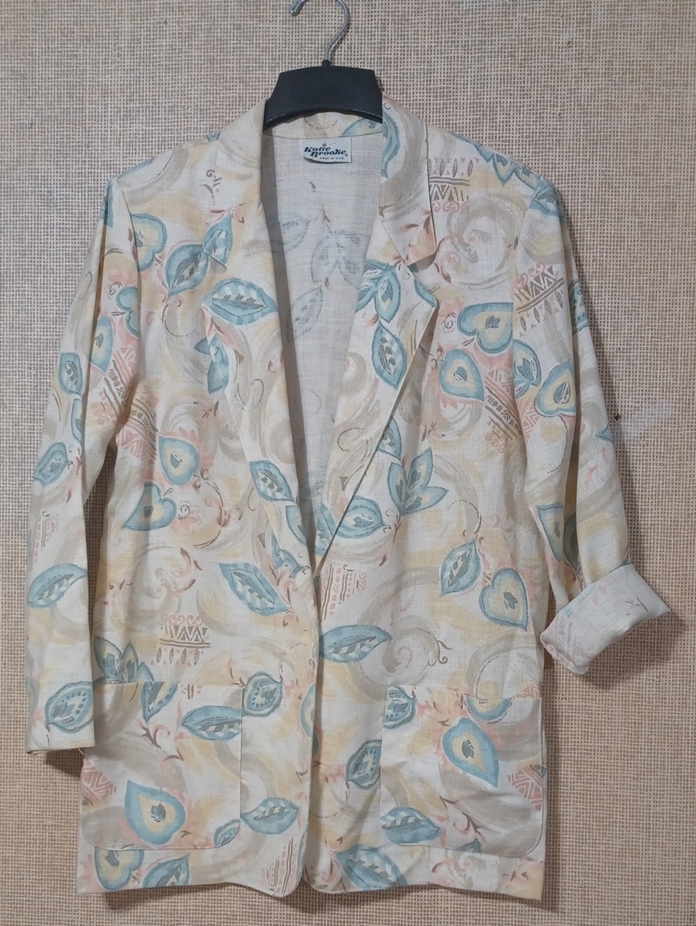 Light Cream Pastel Leaf-Print Blazer